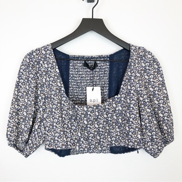 O.P.T. One Pretty Time Floral Smocked Crop Top - Picture 1 of 4